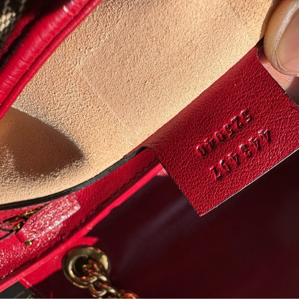 Gucci Azalea Marmont GG Chain Shoulder Bag in Red - Picture 13 of 16